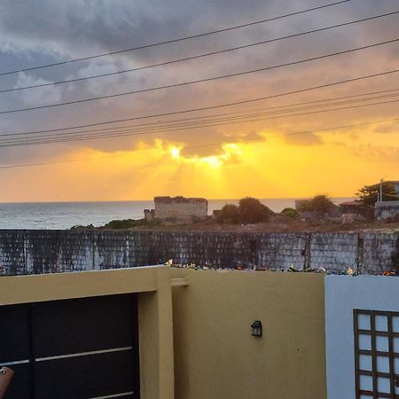 Casa Ferreira Cumbuco Bed & Breakfast Caucaia Exterior photo